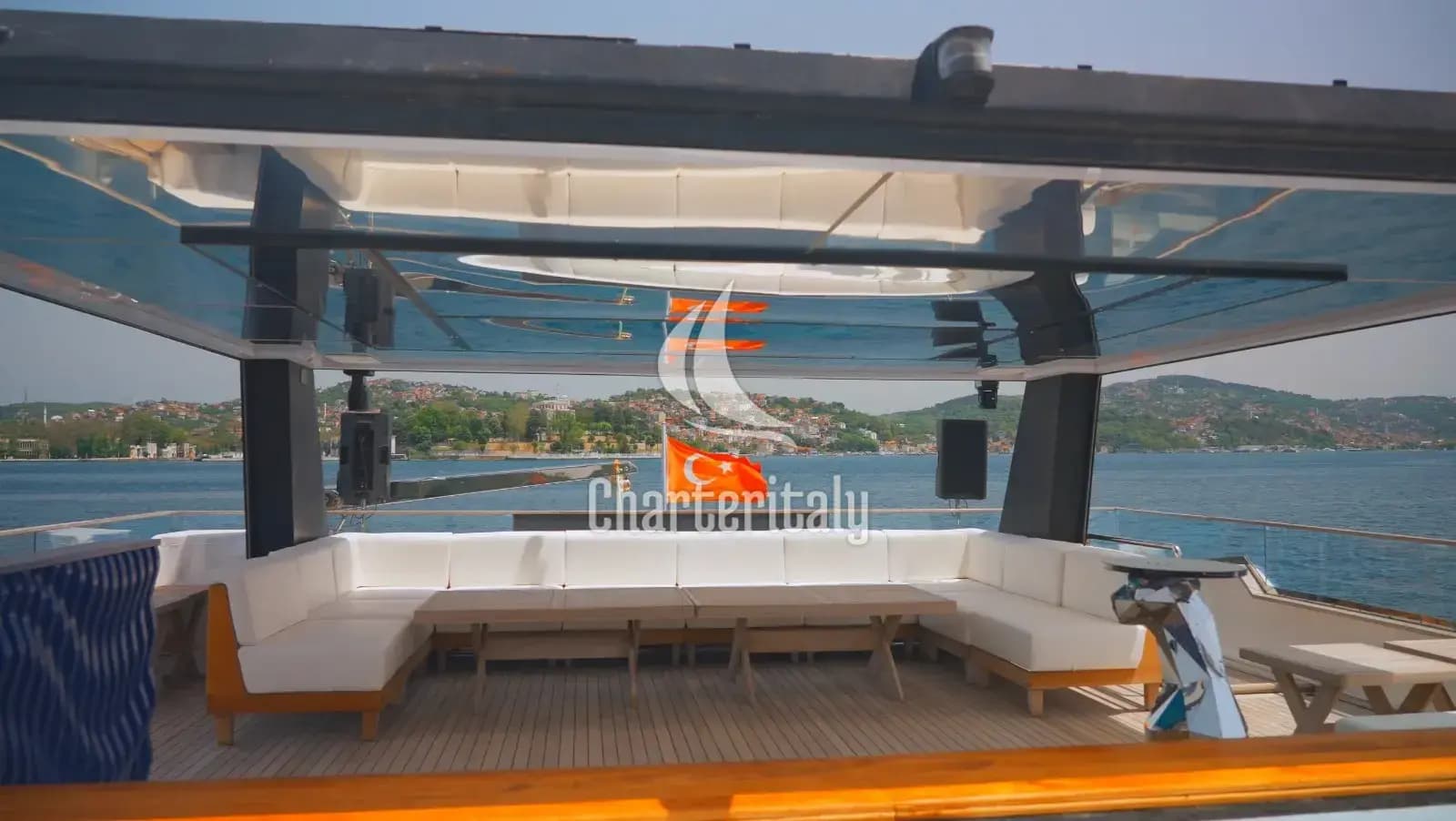 Catamaran - BRISE - 3
