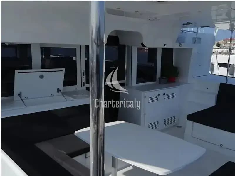 Lagoon 450 Fly - Endurance - 8