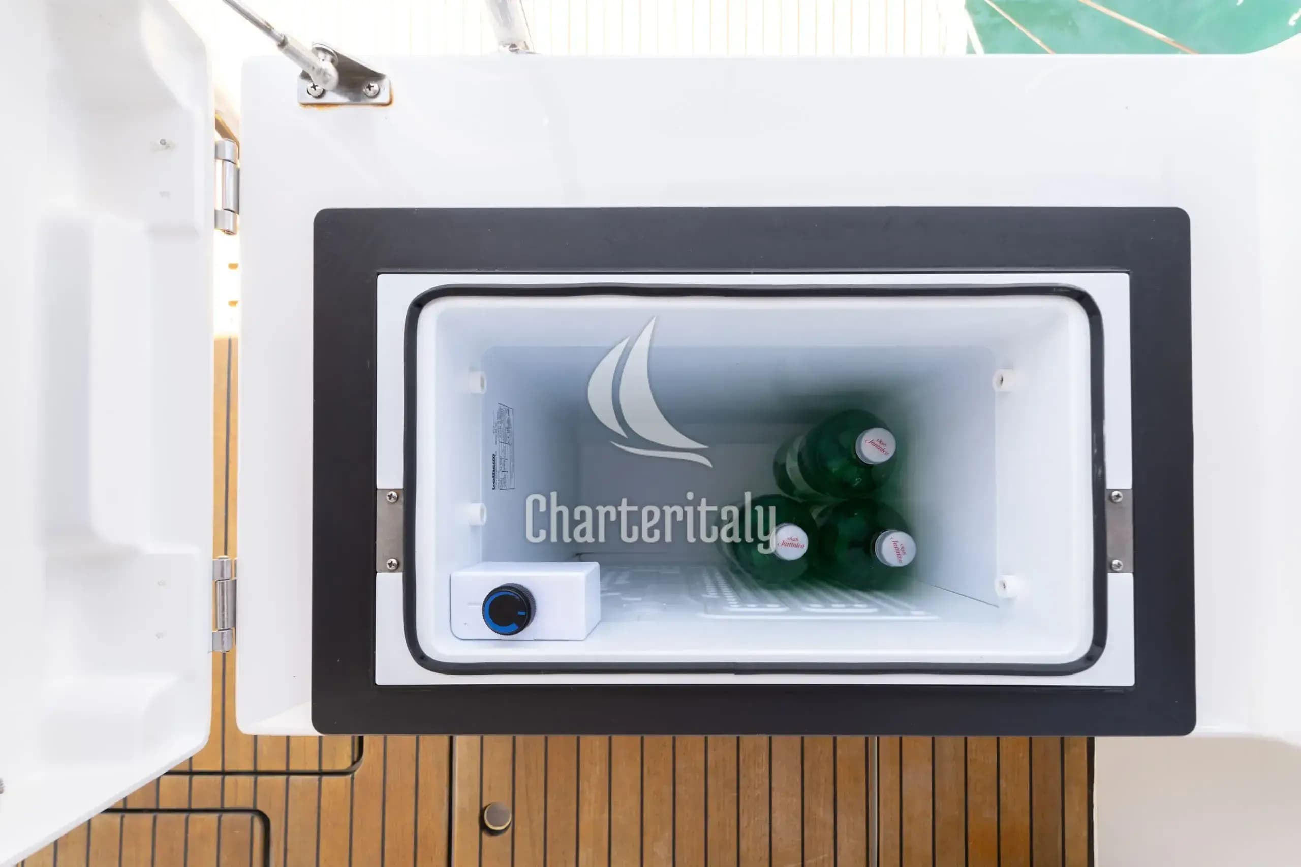 Bavaria C46 - 4 cab. - Art N - 27