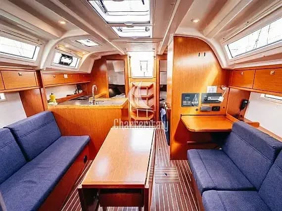 Bavaria Cruiser 37 - 3 cab. - Blue Tone - 3