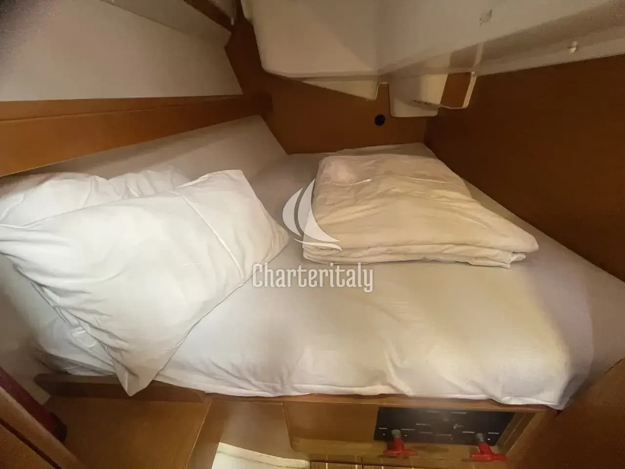 Sun Odyssey 36i - Agatha - 32