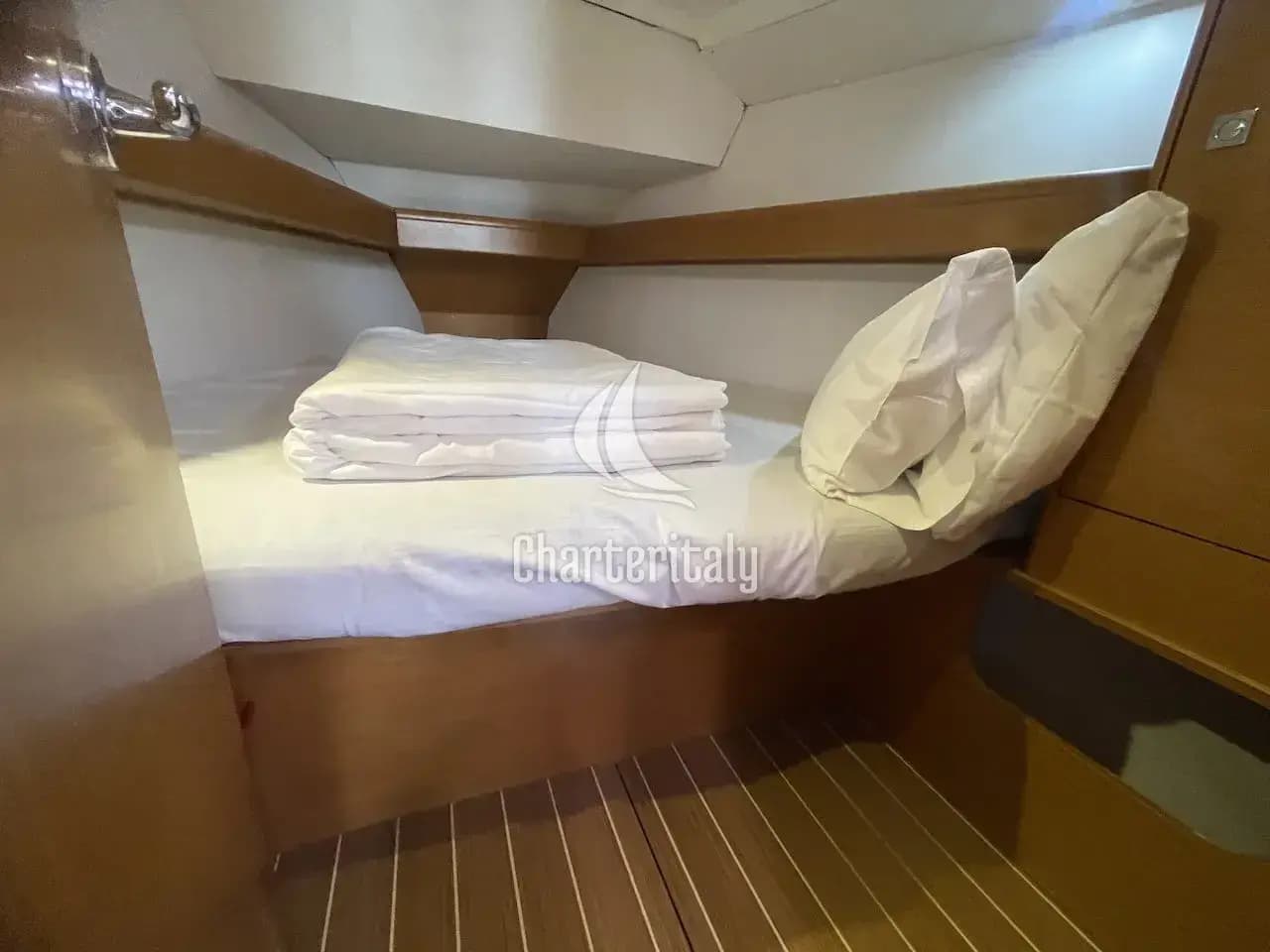 Sun Odyssey 36i - Agatha - 20