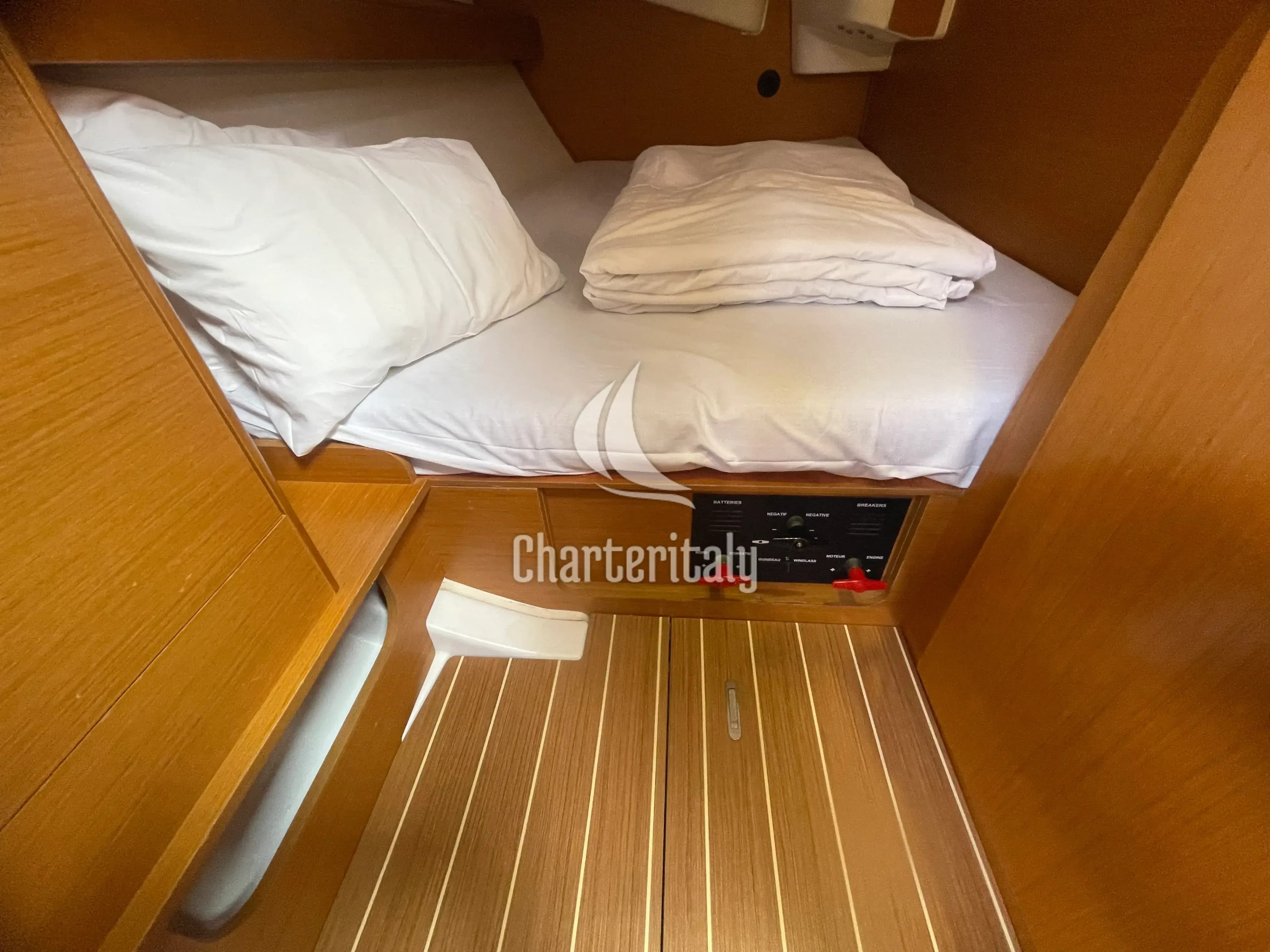 Sun Odyssey 36i - Agatha - 2