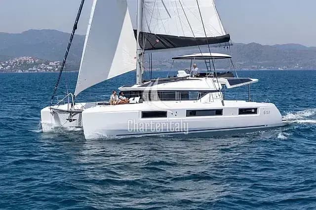 Lagoon 51 - All for love - 5
