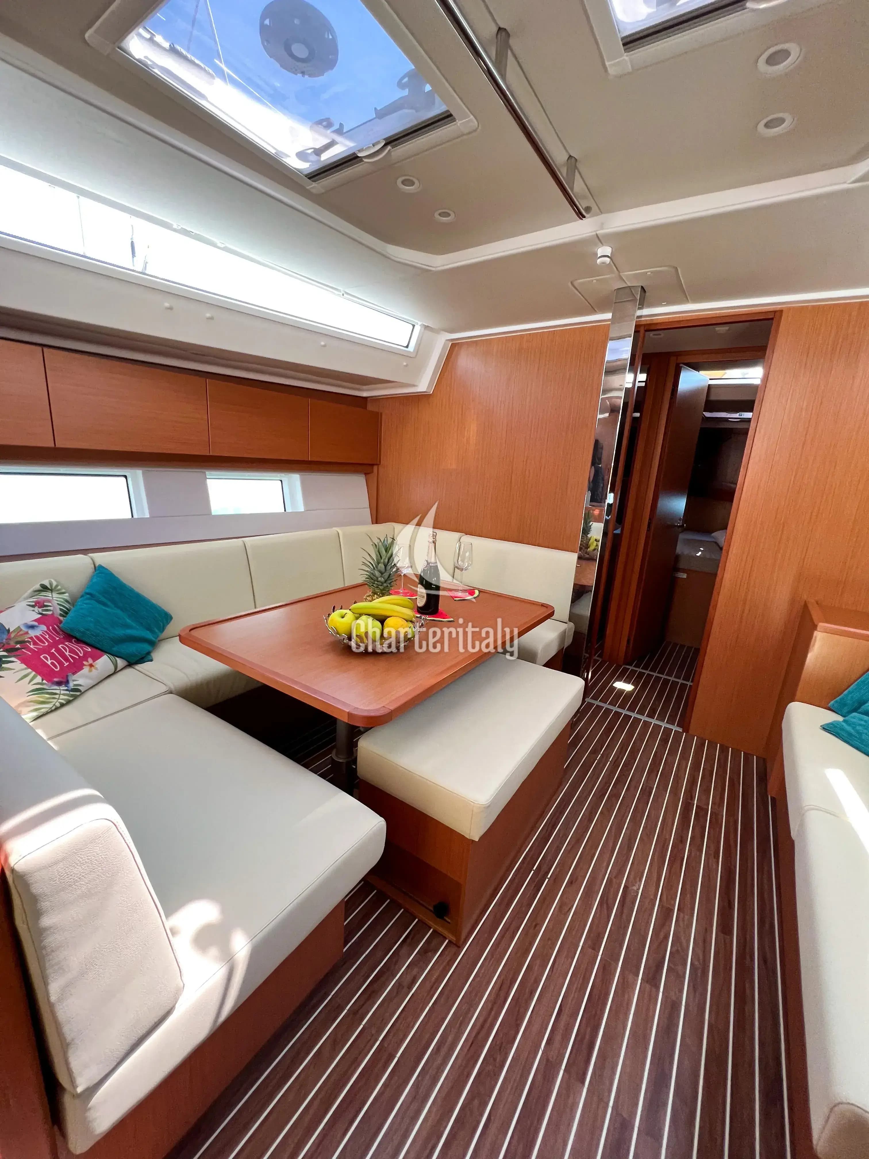 Bavaria C45 - Insolence - 11