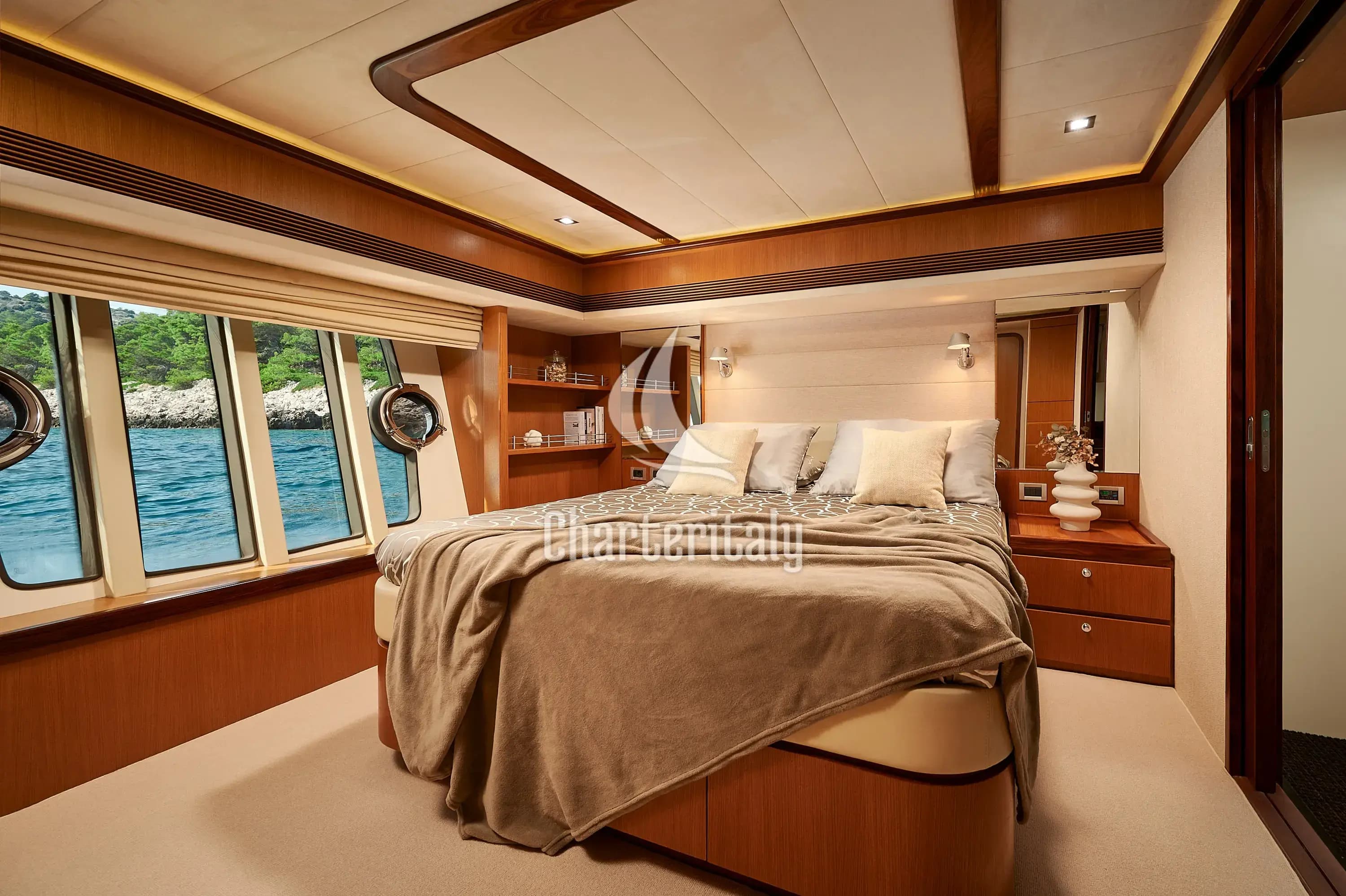 Ferretti 730 - Stella d'Oro - 23