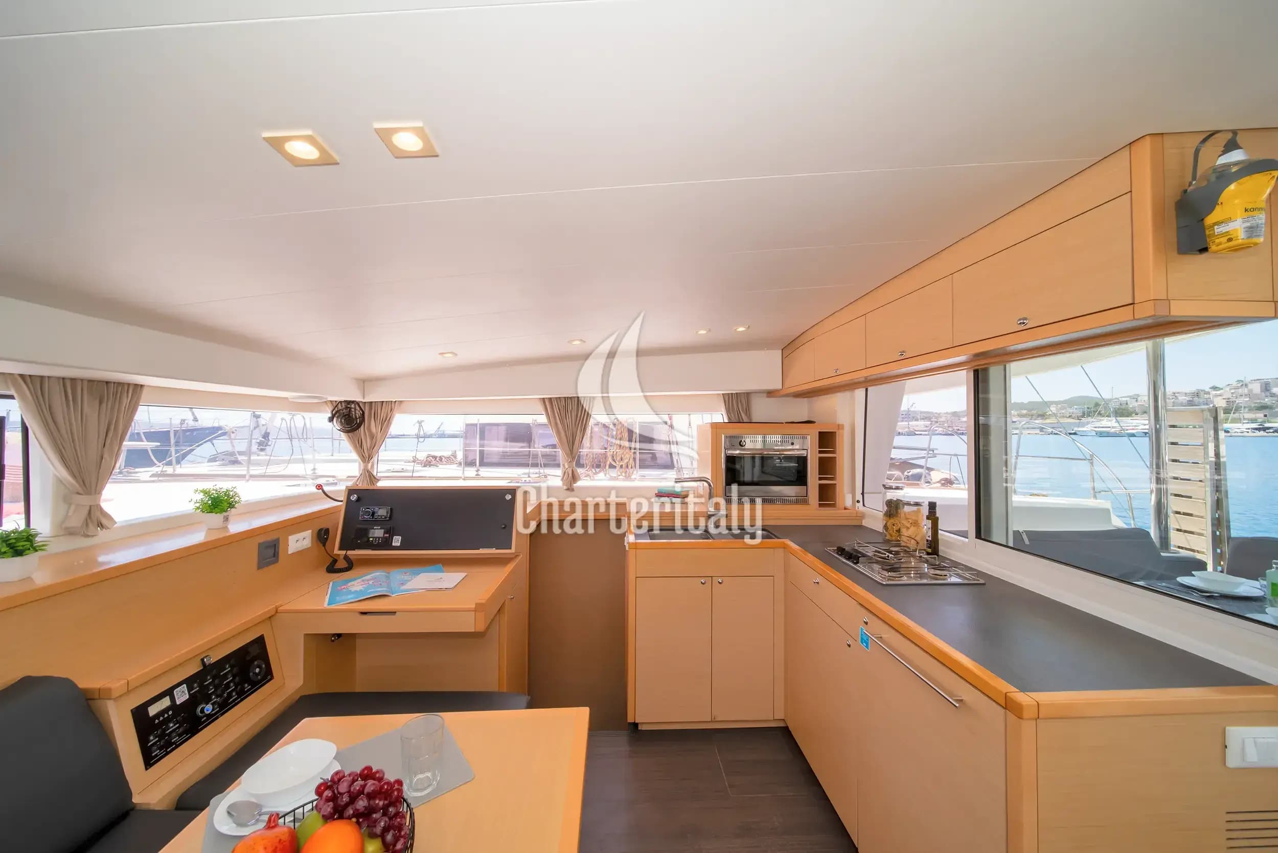 Lagoon 400 S2 - Callisto L400 - 6