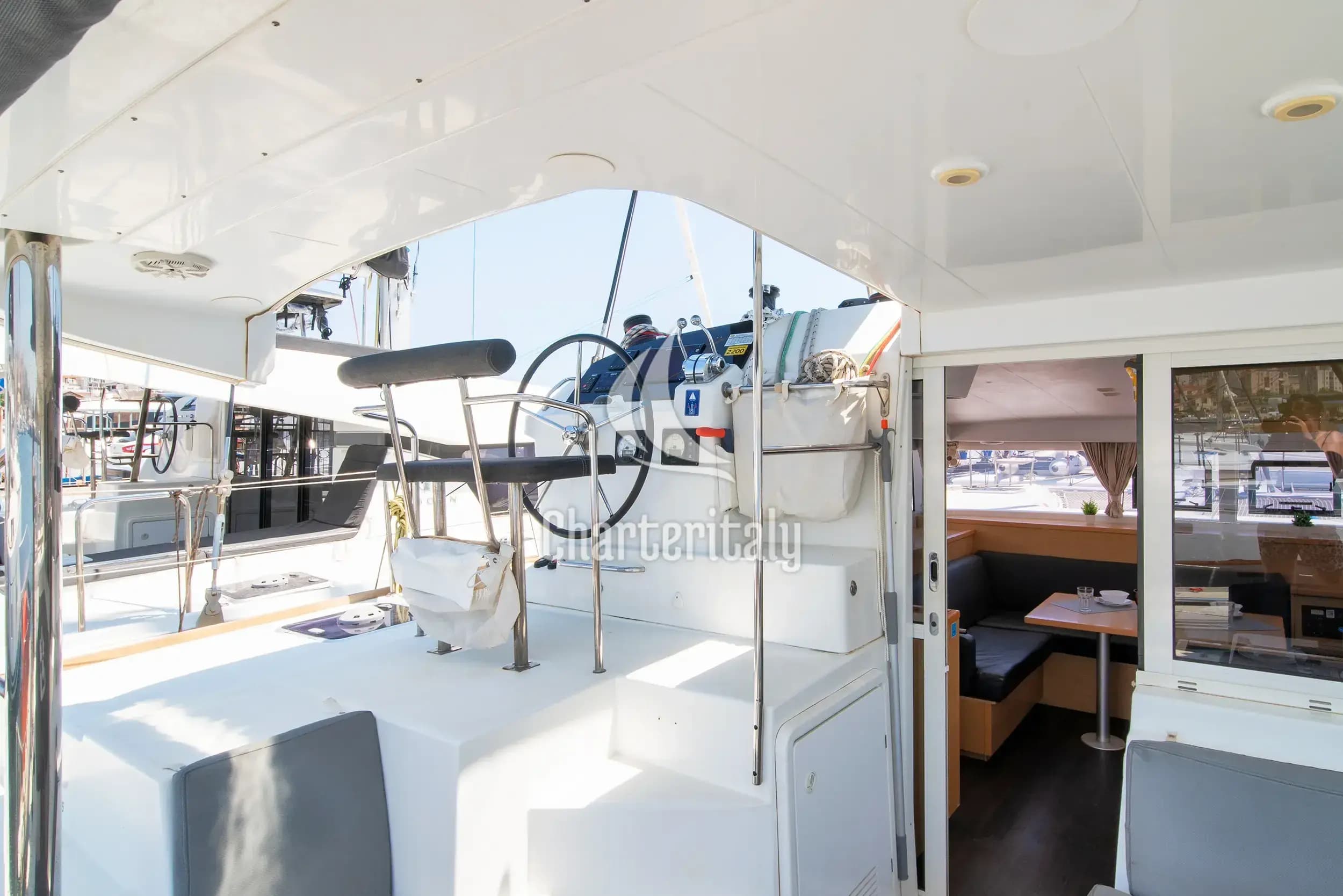 Lagoon 400 S2 - Callisto L400 - 2