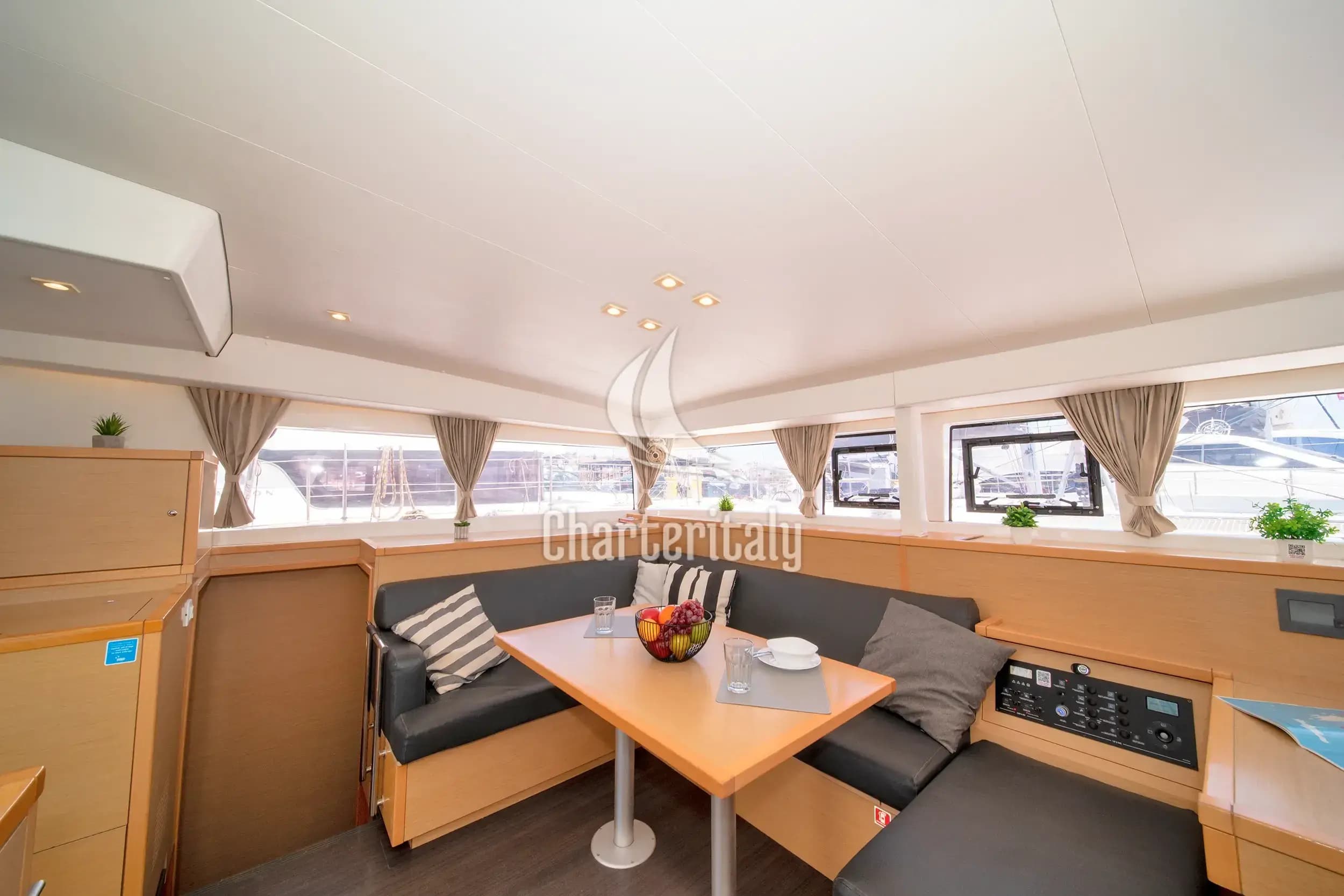 Lagoon 400 S2 - Callisto L400 - 16