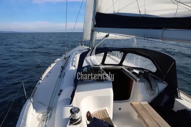 Dufour 44 Performance - Arpía Barcelona - 9