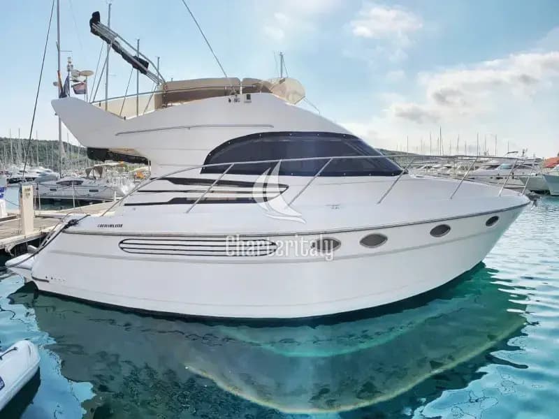 Fairlane Phantom 40 - Julia - 12