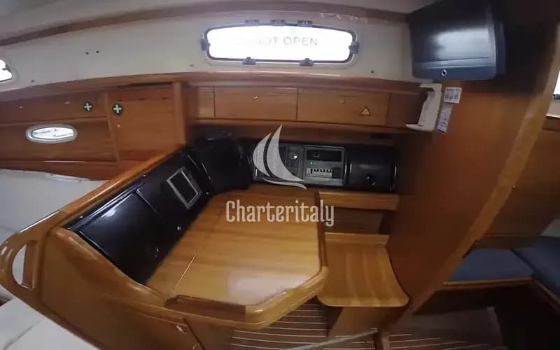 Bavaria 37 - Alexandros I - 5