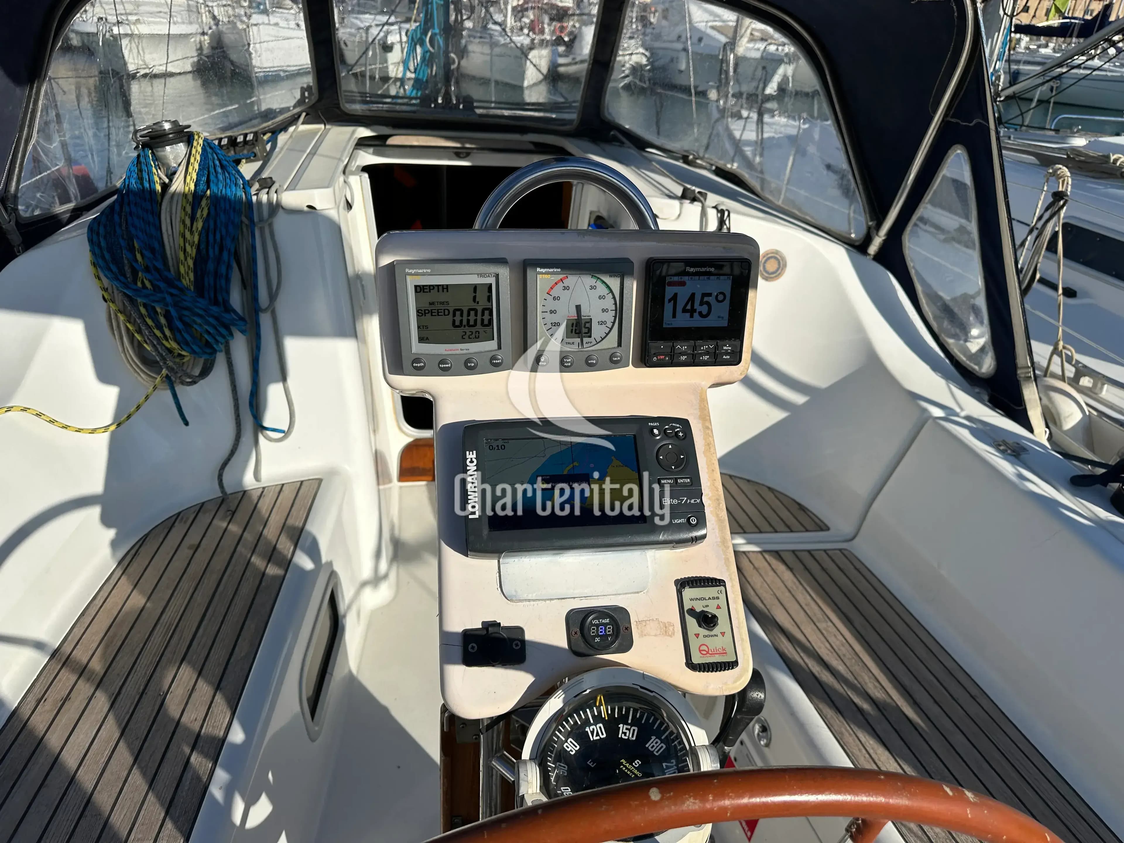 Oceanis 323 - Cassiopea - 20