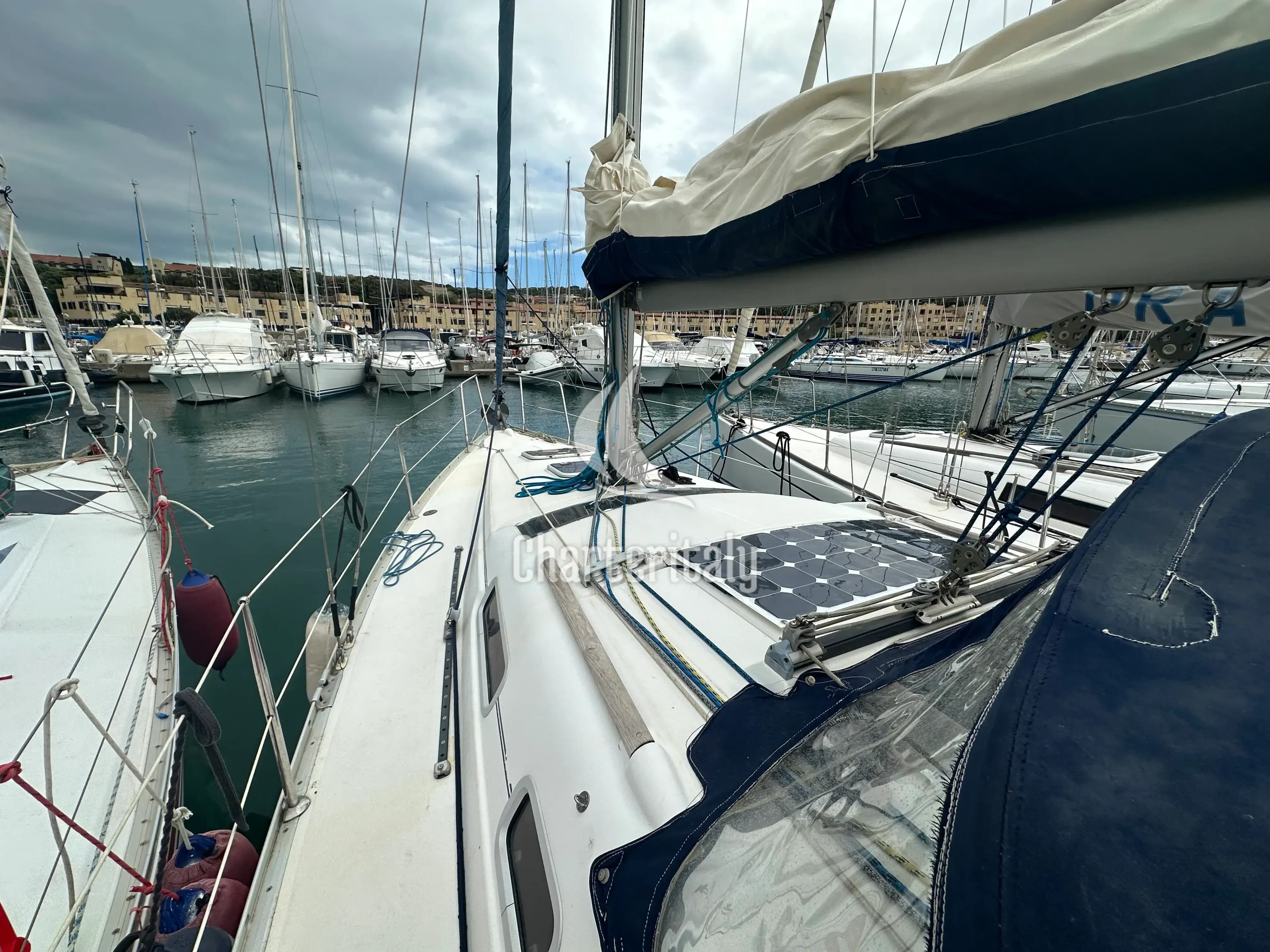 Oceanis 323 - Cassiopea - 13