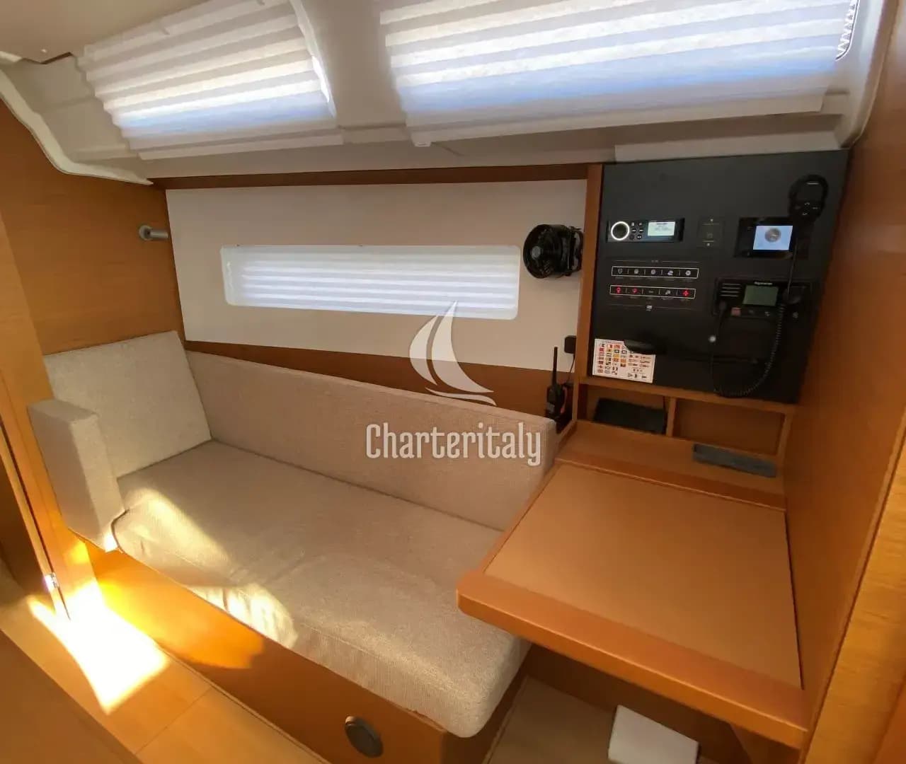 Sun Odyssey 380 - 3 cab. - 4 elli - 13