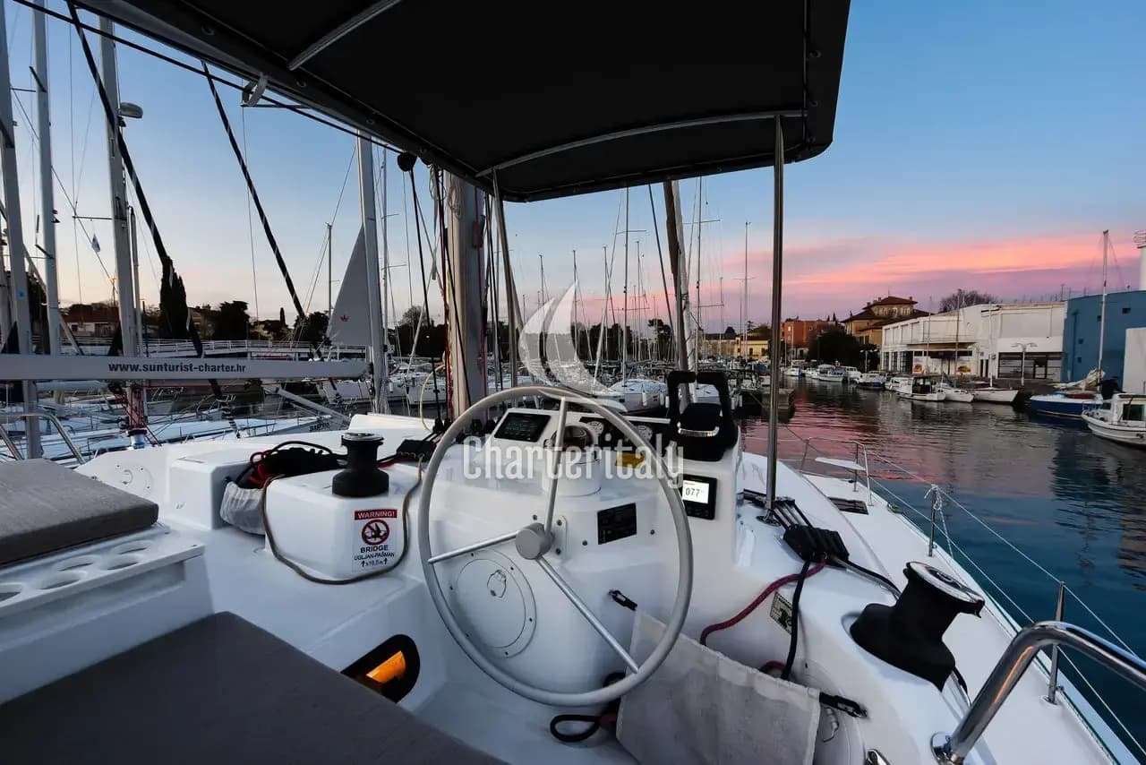 Bali Catspace - Fux 4 Sail - 7