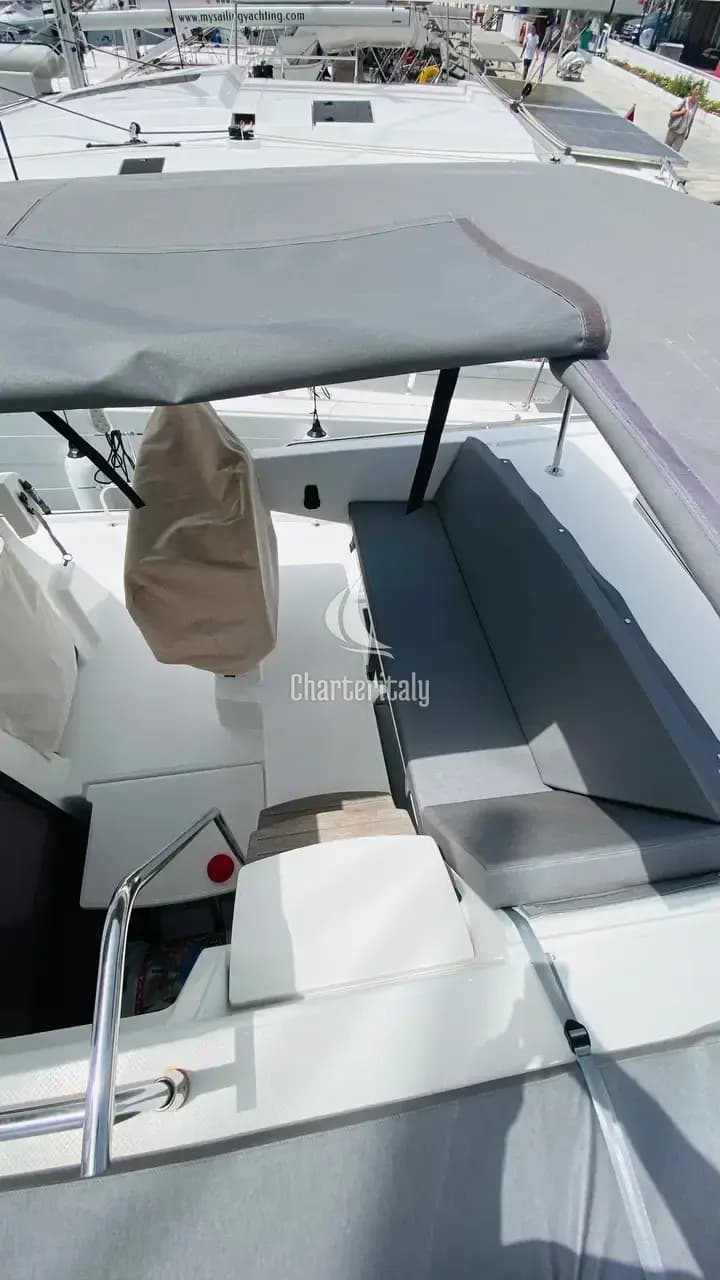 Fountaine Pajot Astrea 42 - 4 + 1 cab. - Capella 1 - 7