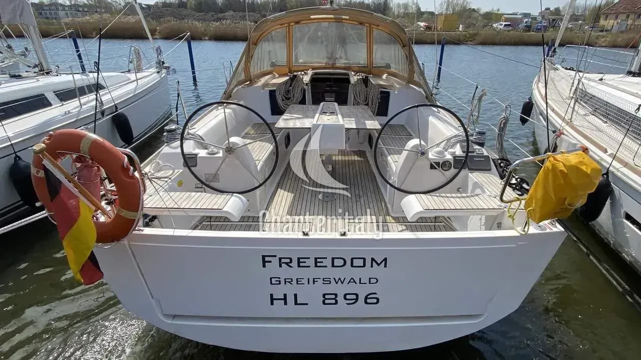 Dufour 382 GL - Freedom - 4