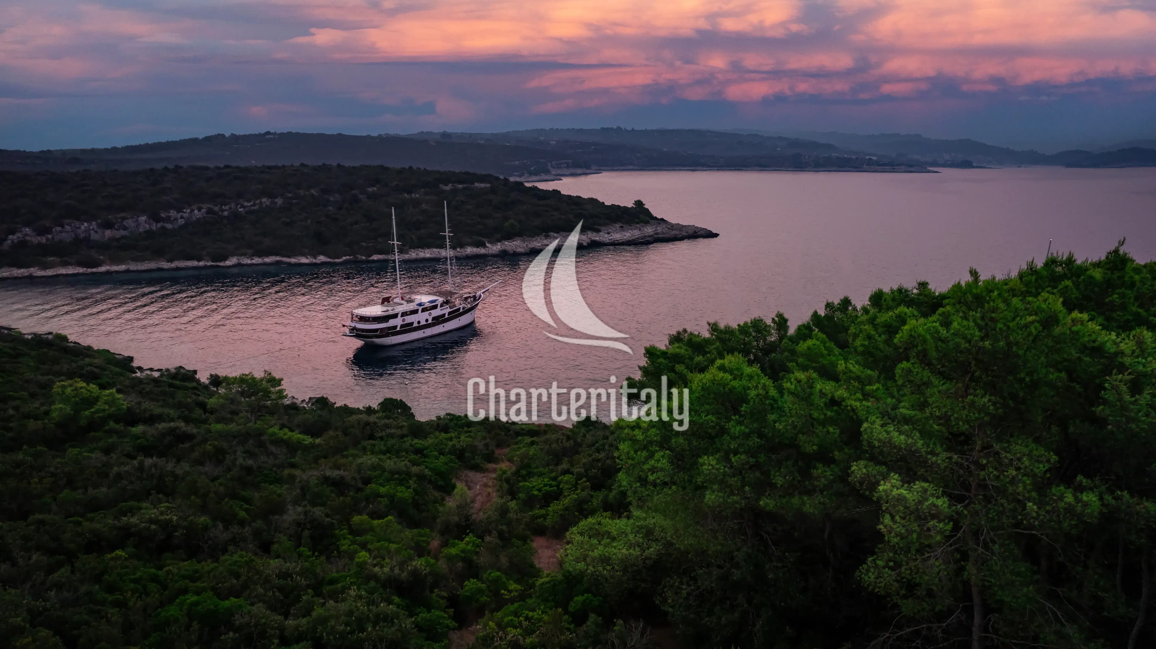 Motor sailer - Cesarica - 15
