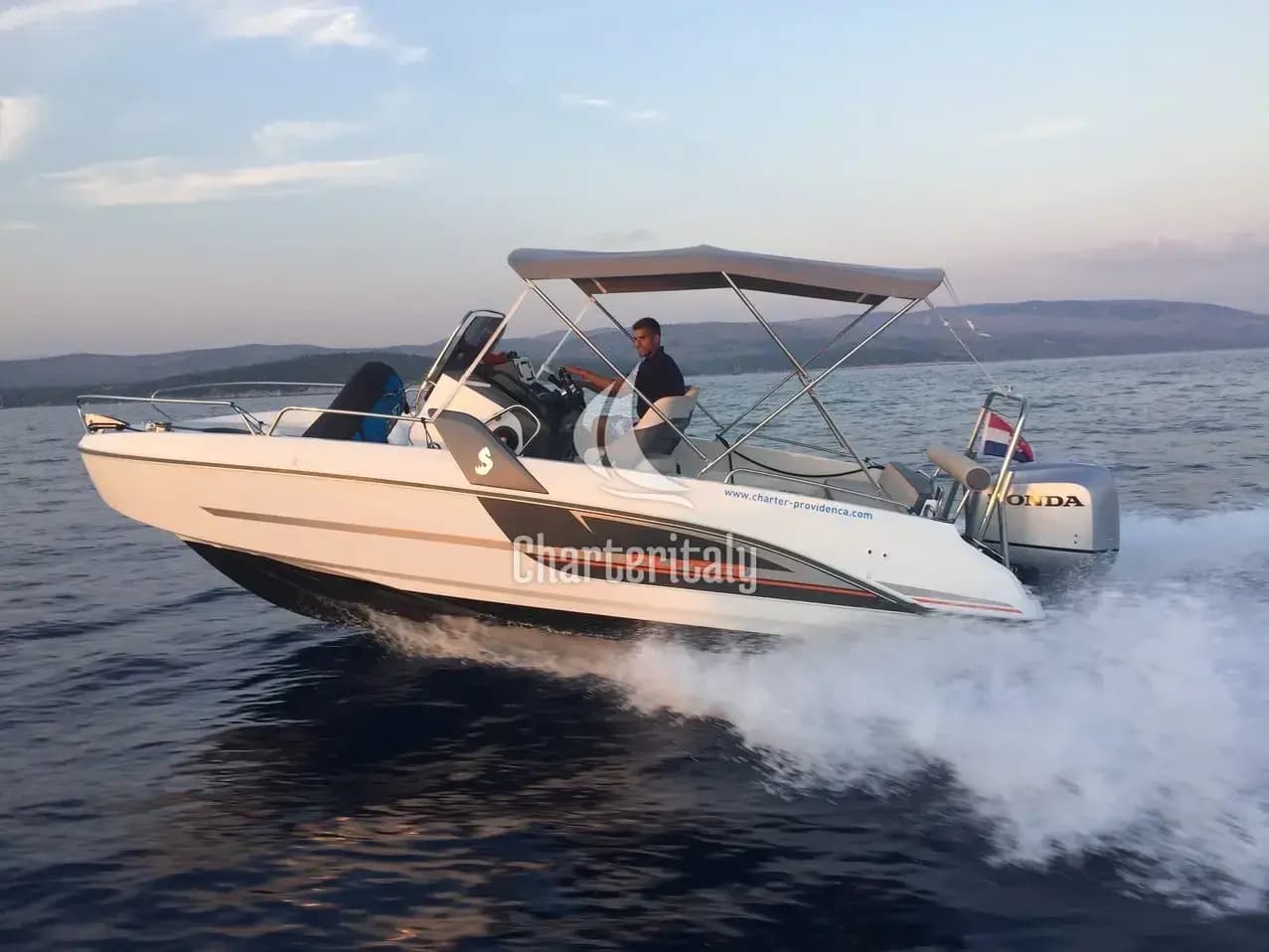 Beneteau Flyer 6.6 SpaceDeck - Benetau Flyer 6.6 Space Deck - 8