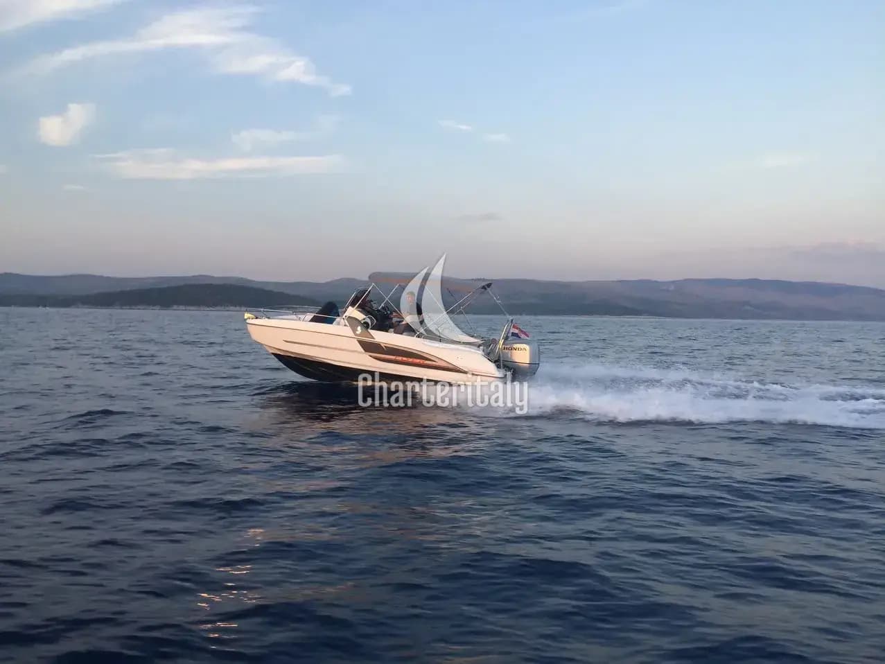 Beneteau Flyer 6.6 SpaceDeck - Benetau Flyer 6.6 Space Deck - 14