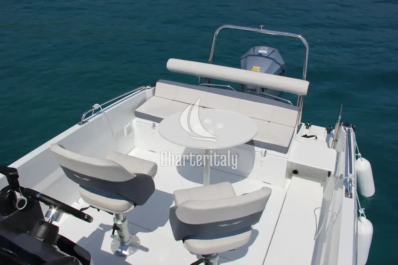 Beneteau Flyer 6.6 SpaceDeck - Benetau Flyer 6.6 Space Deck - 12