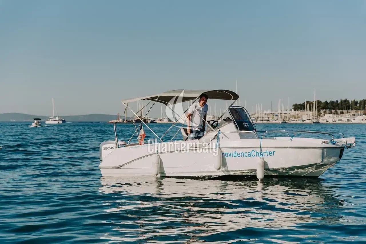 Beneteau Flyer 6.6 SpaceDeck - Benetau Flyer 6.6 Space Deck - 1
