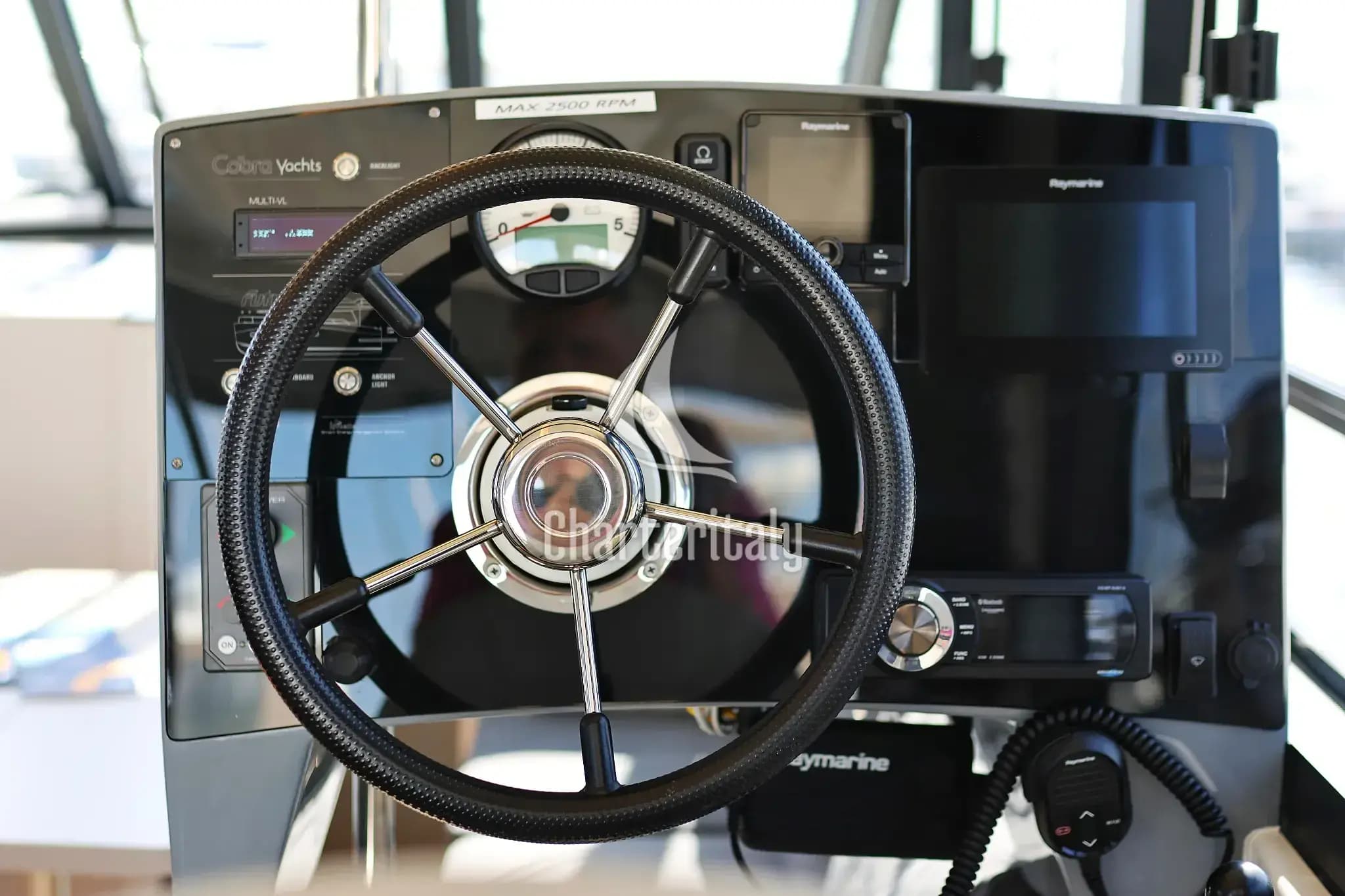 Futura 40 Grand Horizon - Muneca - 43