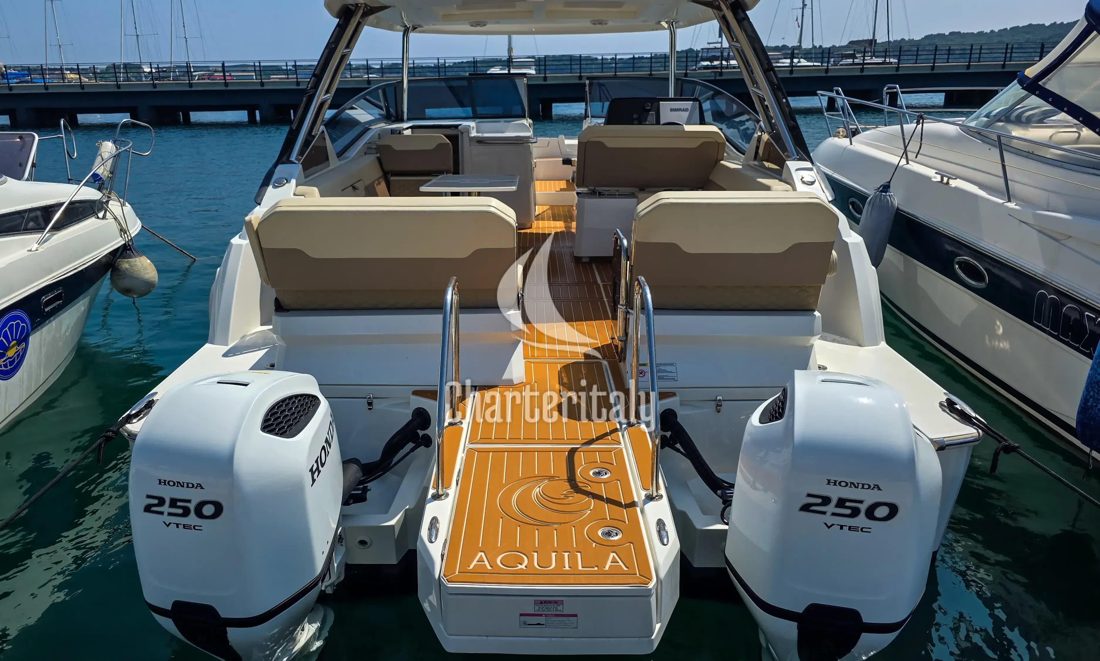 Aquila 32 Sport - Aquila 32 - 12