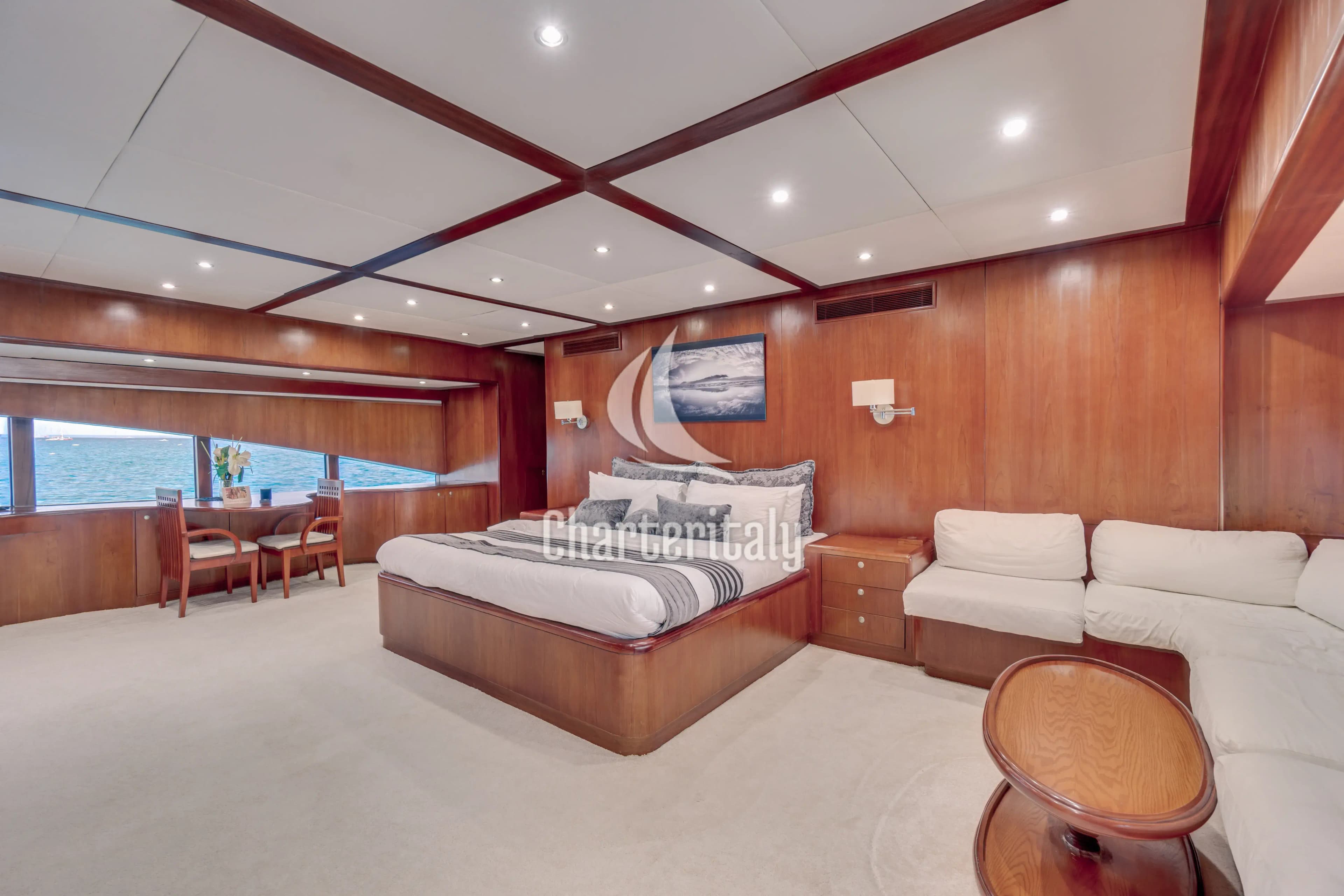 Luxury Motor Yacht - Seven Spices - 15