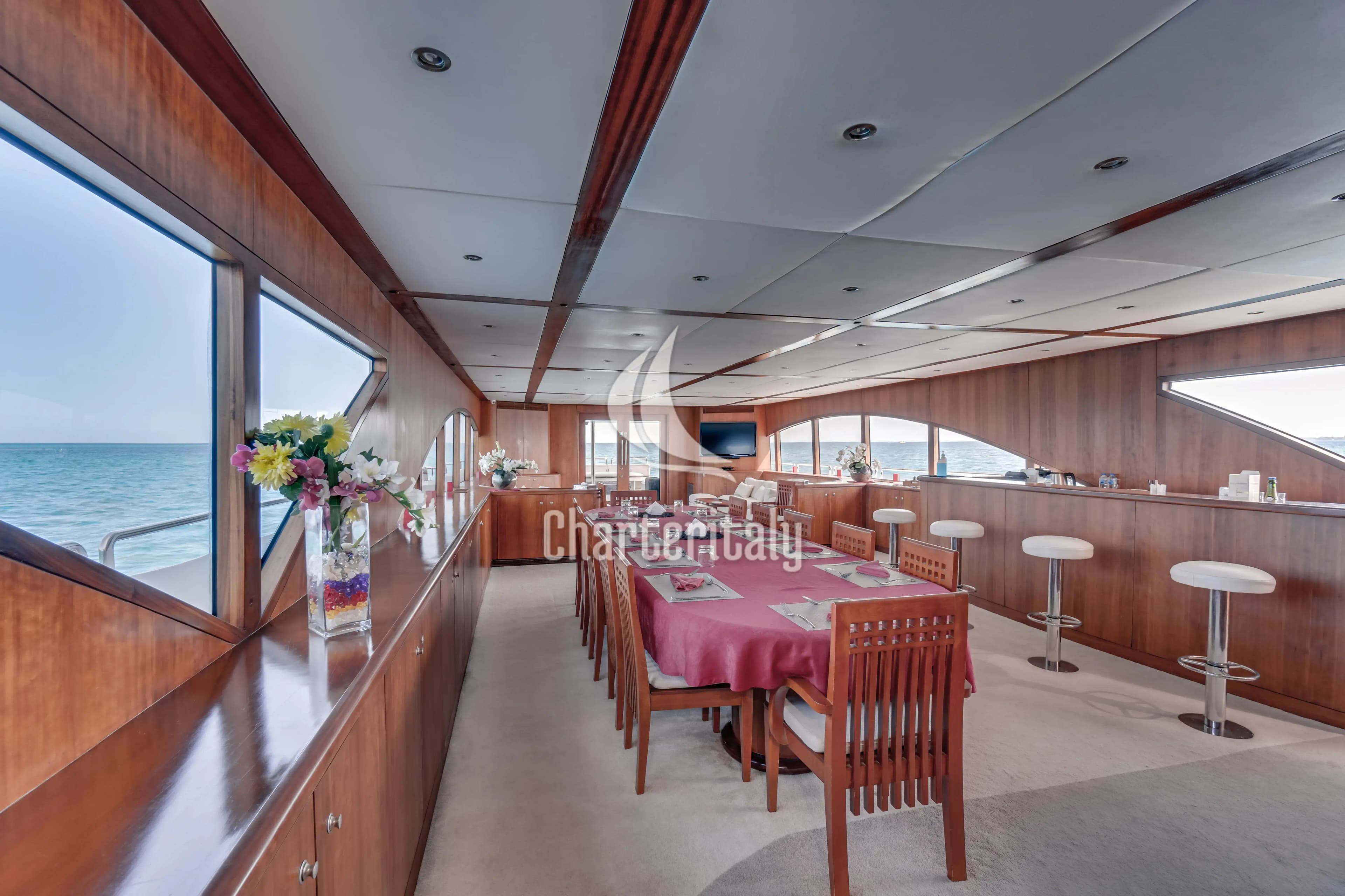 Luxury Motor Yacht - Seven Spices - 27