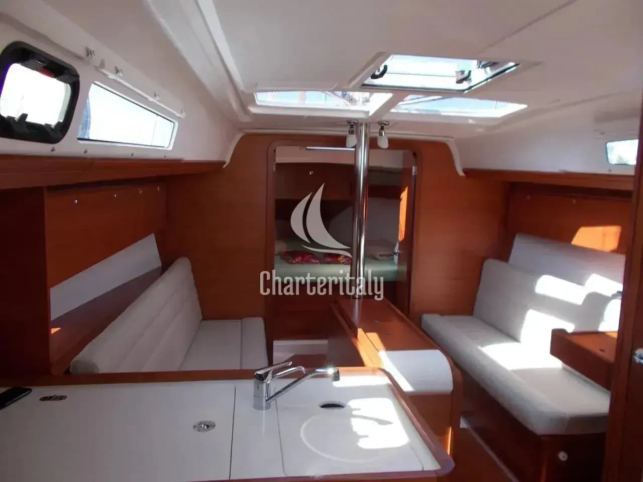 Dufour 350 Adventure - Moonsail - 2