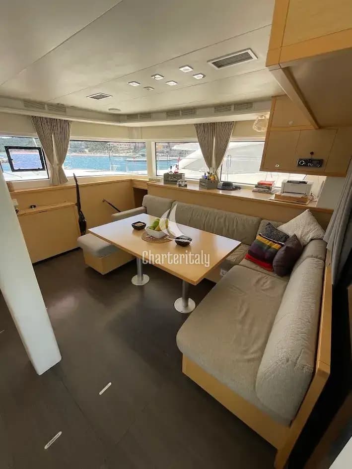 Lagoon 52F - DISCOVERY I - 36