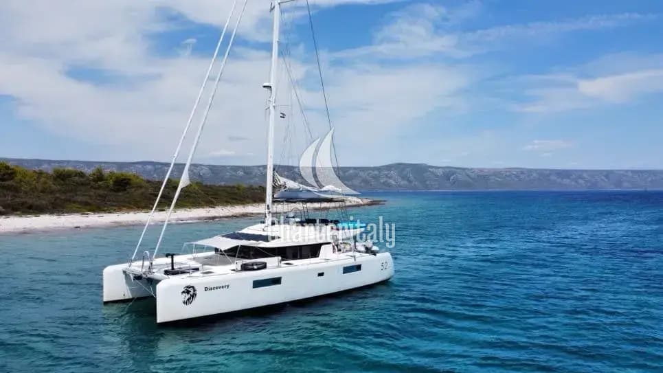 Lagoon 52F - DISCOVERY I - 8