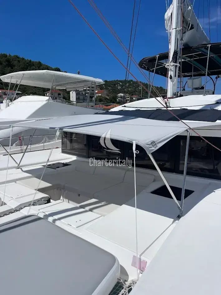 Lagoon 52F - DISCOVERY I - 14