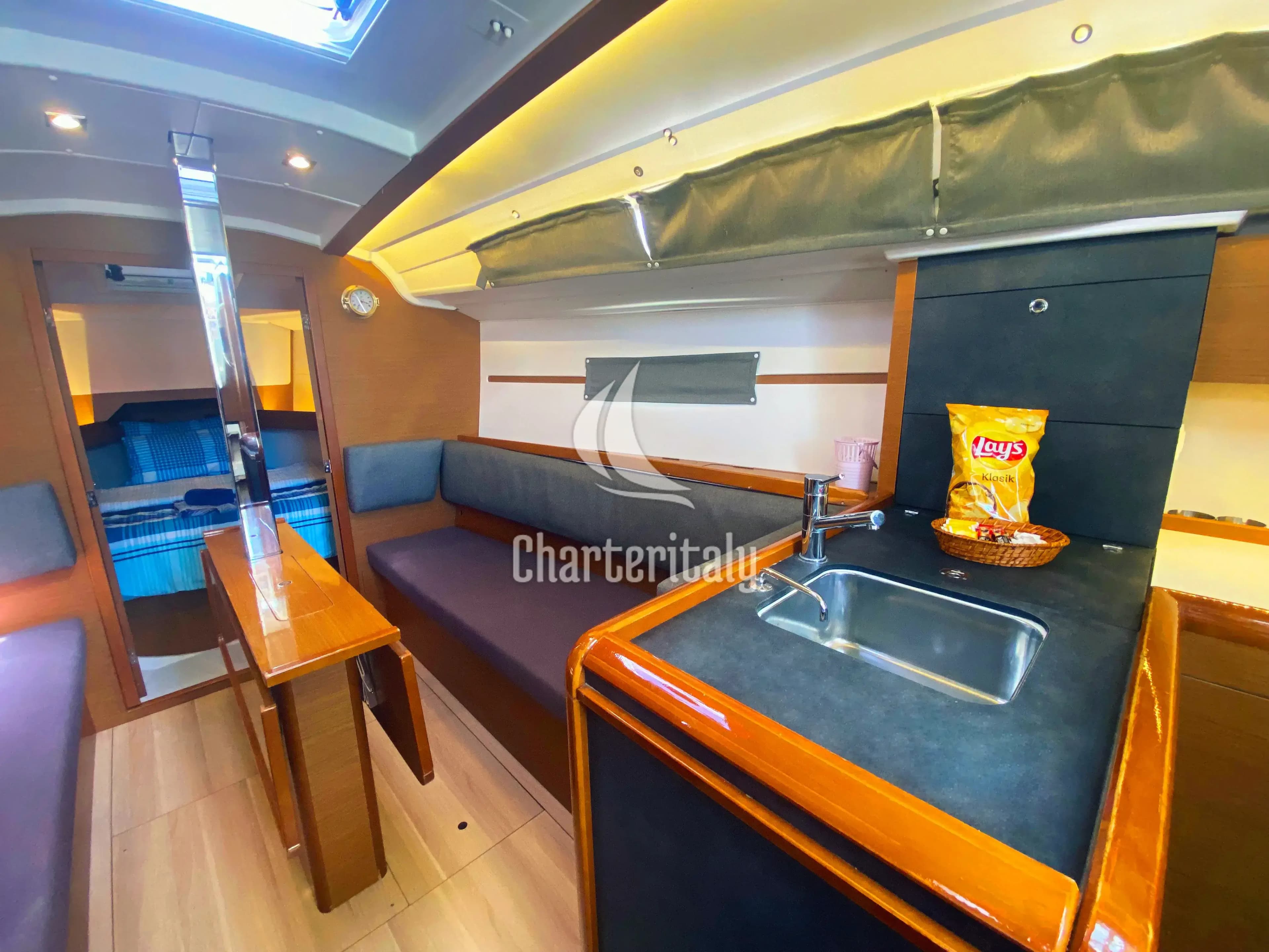 Sun Odyssey 349 - Anahera - 12