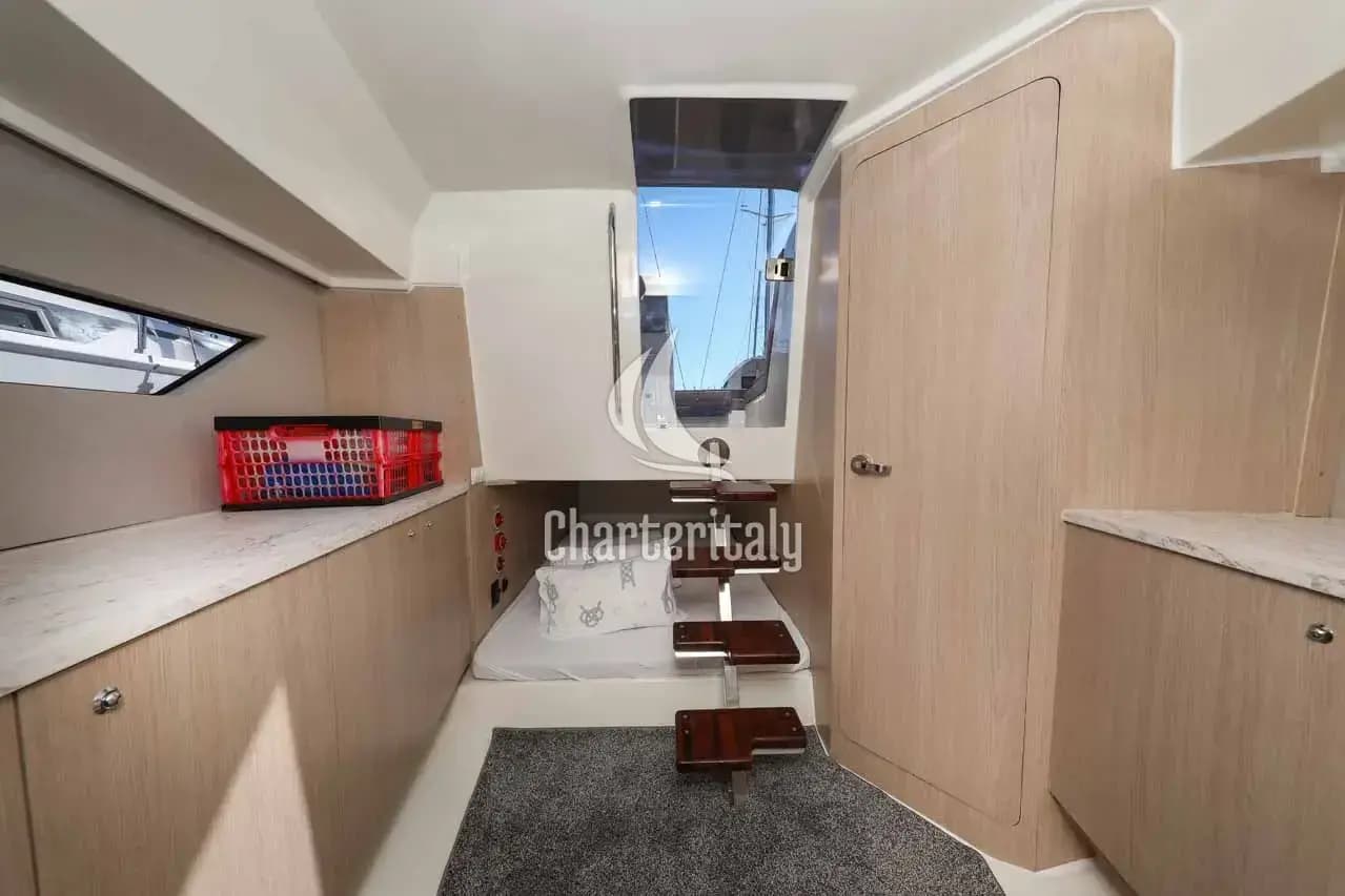 Nuva M9 Cabin - Babac - 14
