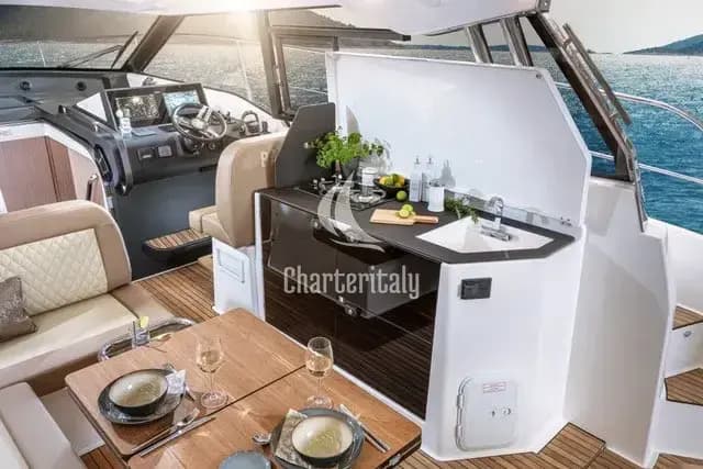 Bavaria SR38 Hard Top - Wave X - 11