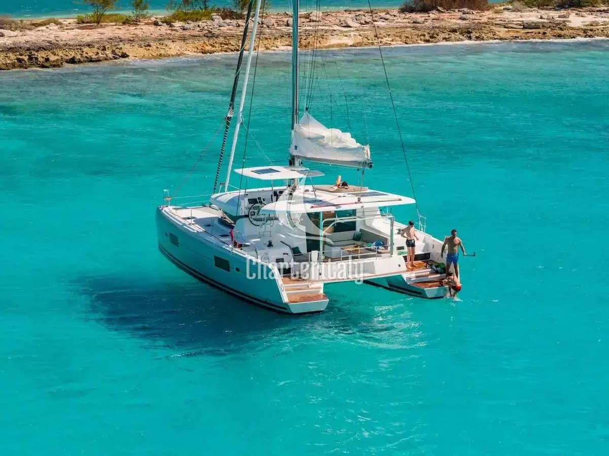 Lagoon 42 - Amlad - 1
