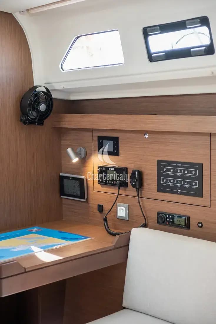 Oceanis 40.1 - Poseidon - 24