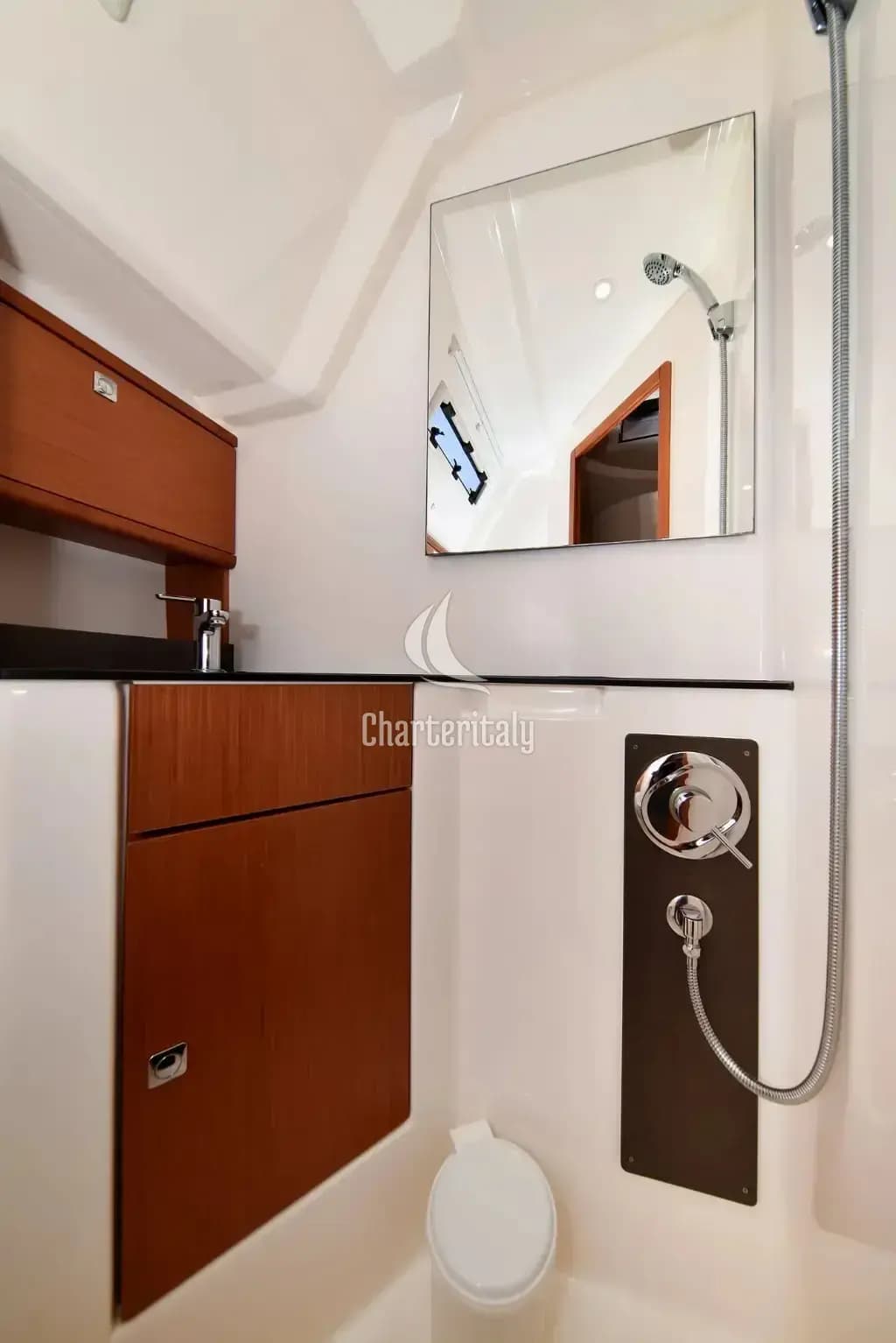Bavaria Cruiser 46 - Existes - 12