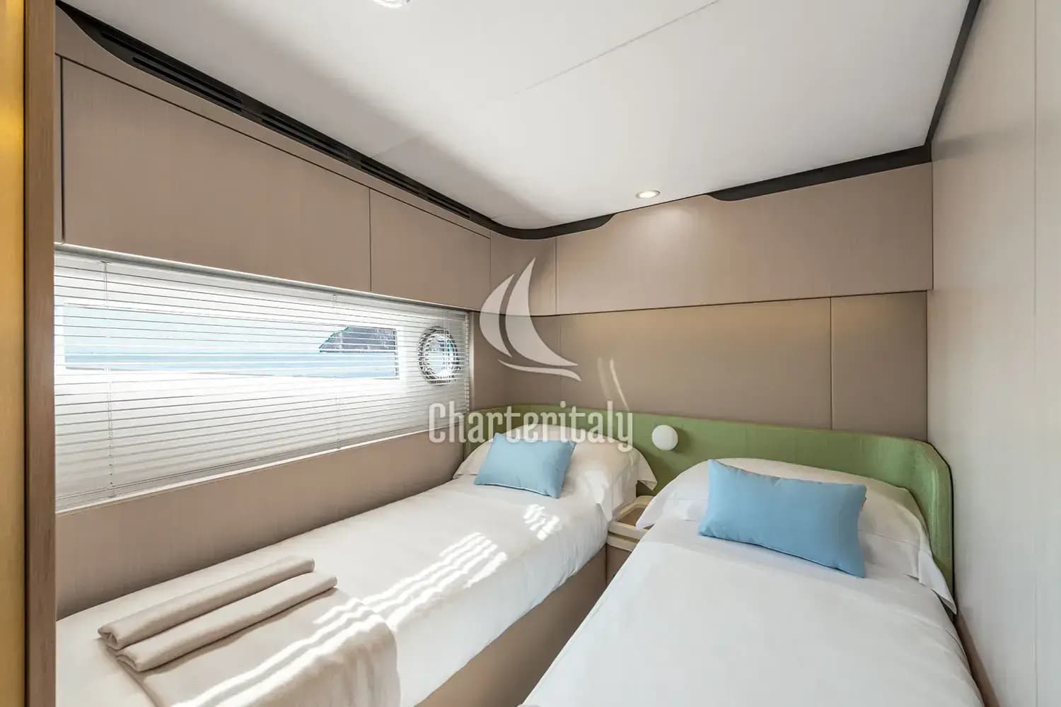 Azimut 60 - ALUMINIA - 18