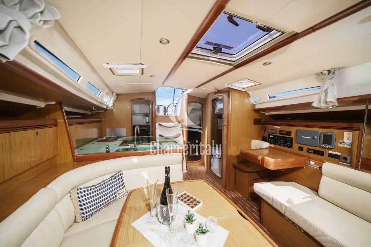 Sun Odyssey 42i - Ema - 25