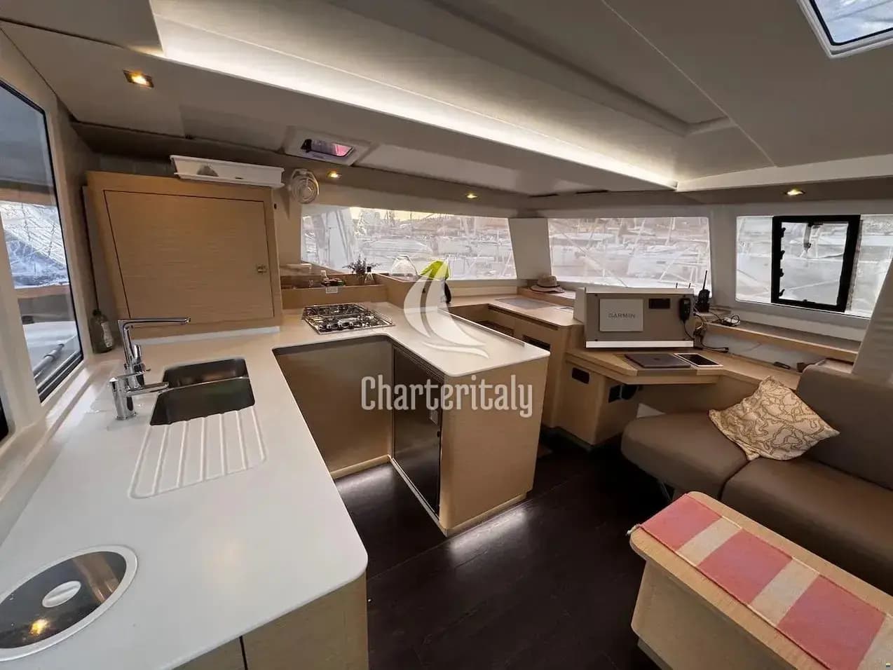 Fountaine Pajot Astrea 42 Maestro - Kahuna - 9
