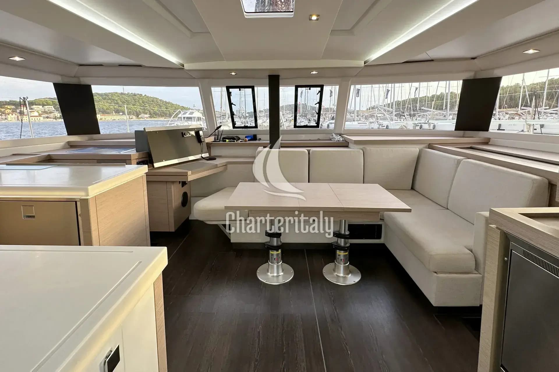 Fountaine Pajot Astrea 42 - Arisa - 9