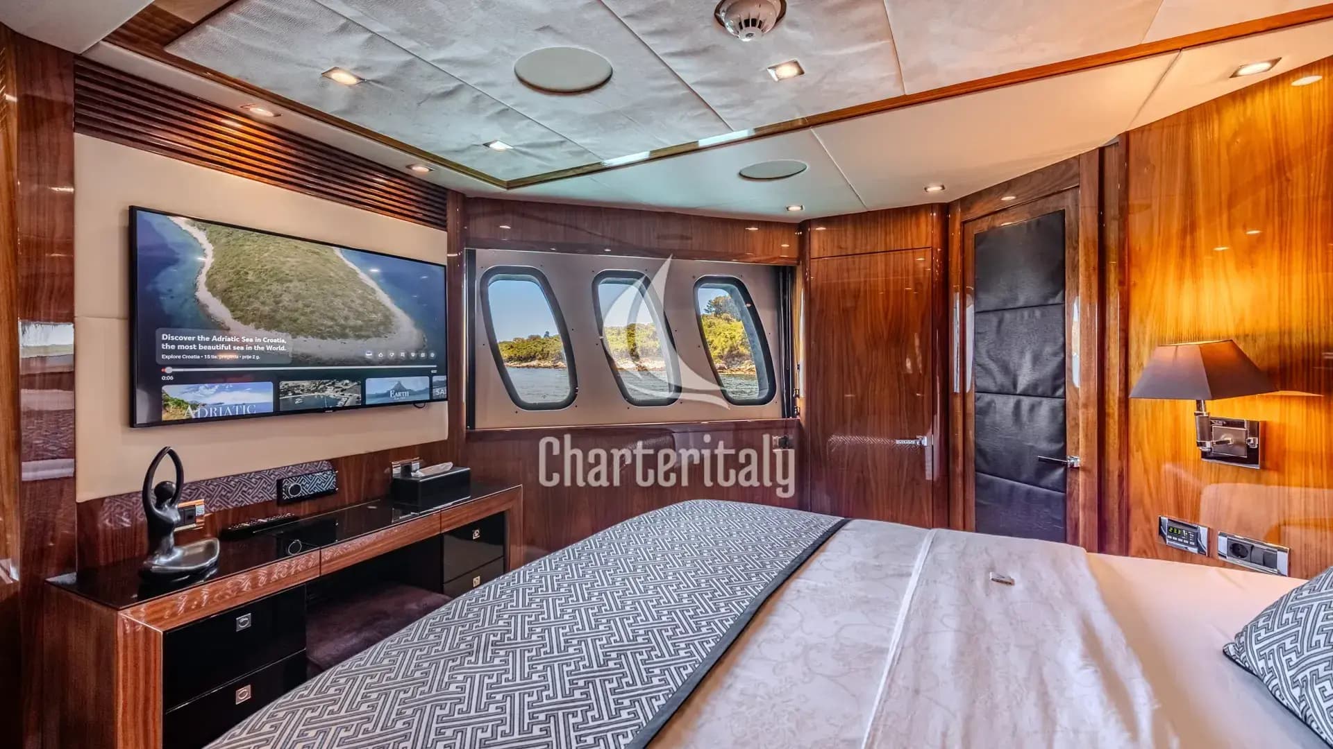 Sunseeker Yacht 34M - Arago - 11