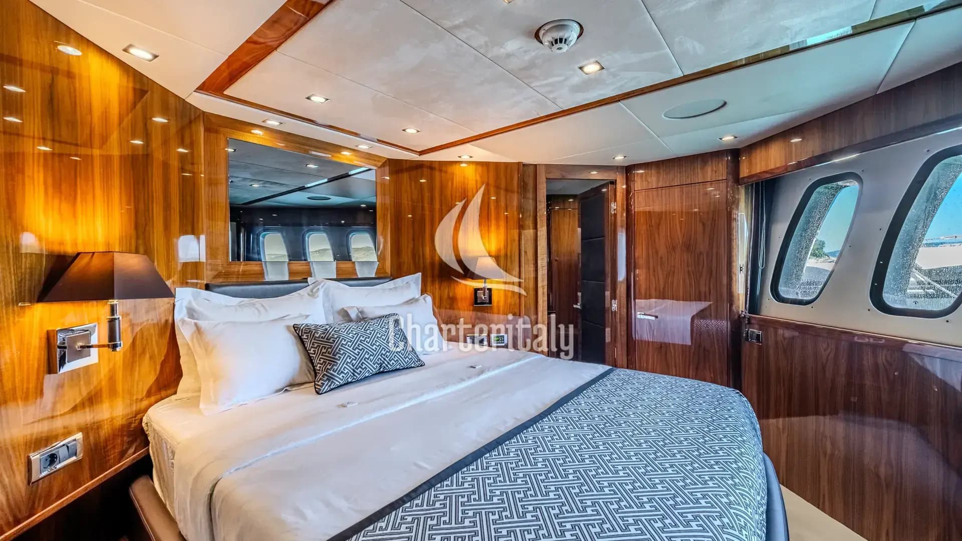 Sunseeker Yacht 34M - Arago - 23