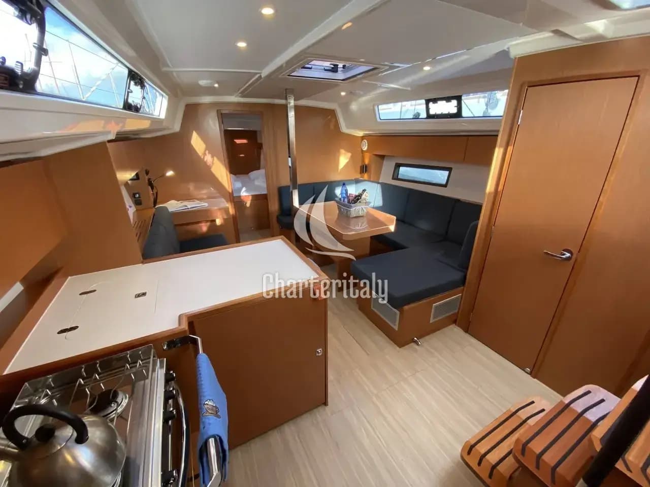 Bavaria C42 - Aeolus - 16