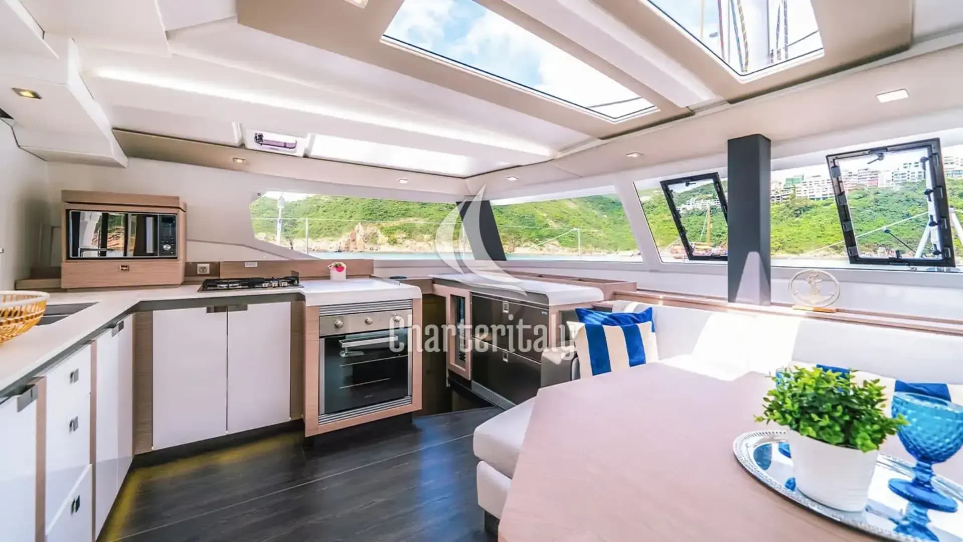 Fountaine Pajot Tanna 47 - 5 + 1 cab. - Blue Angel - 18