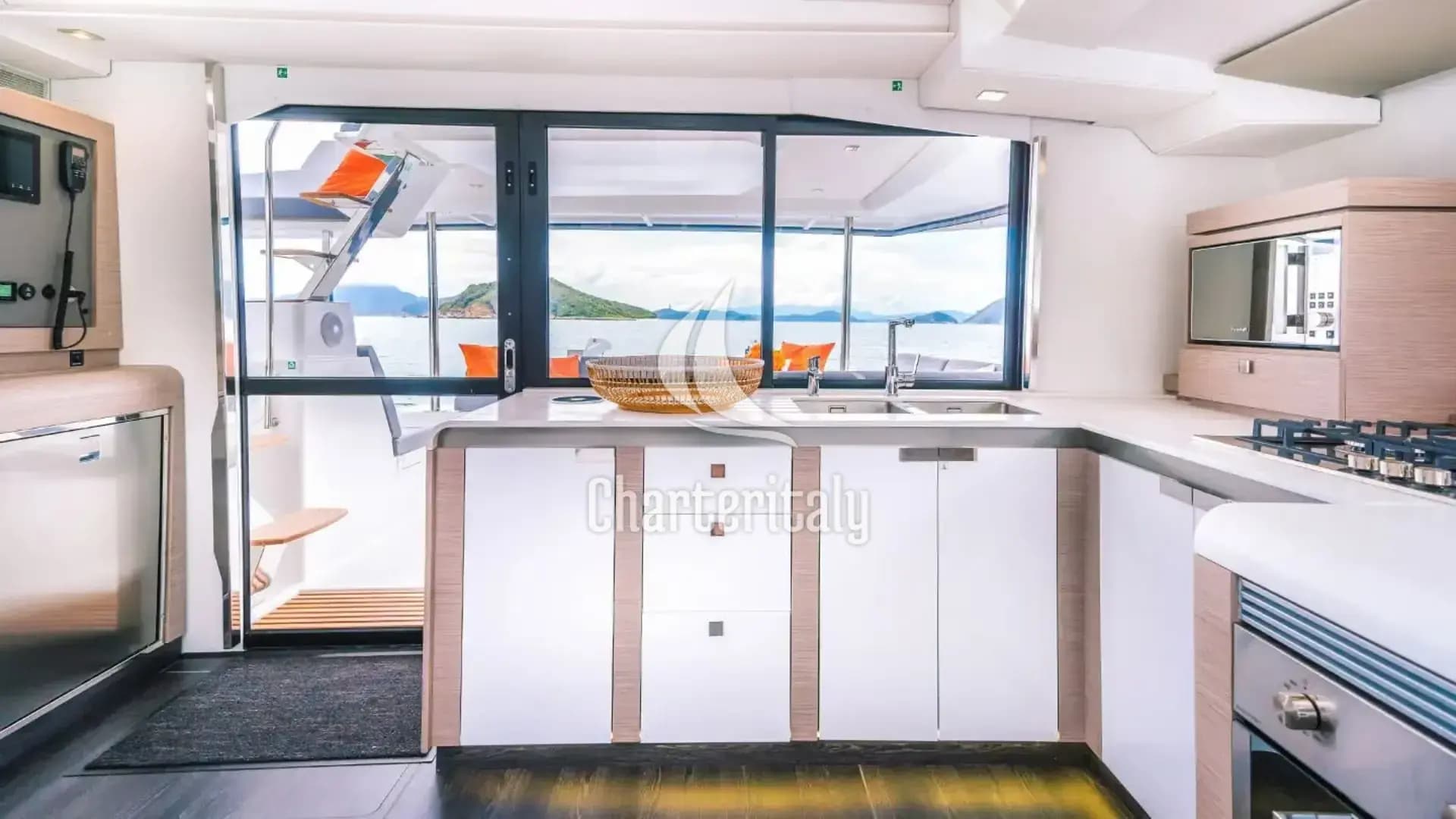 Fountaine Pajot Tanna 47 - 5 + 1 cab. - Blue Angel - 20